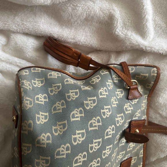 DOONEY & BOURKE Blue White Canvas Leather Logo Tote $369 LARGE EVERYDAY - Picture 5 of 14